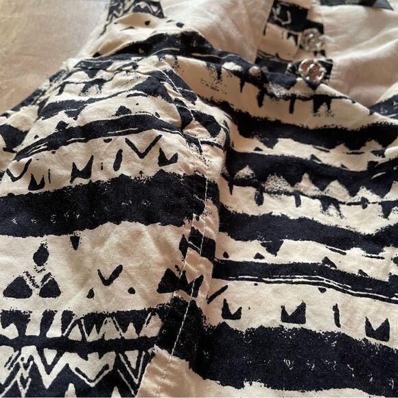 Jessica Simpson Dress Size 1/2 Great Condition - Picture 3 of 8